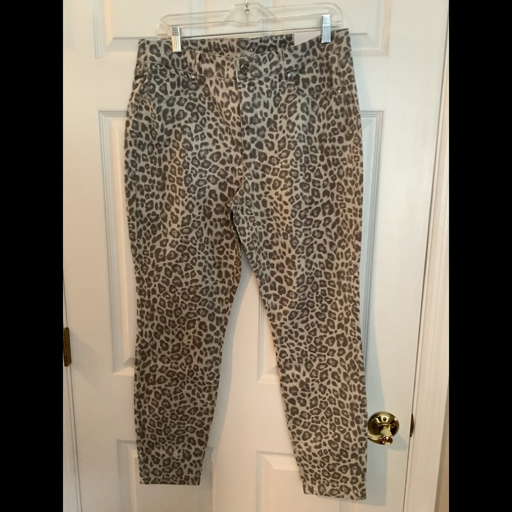 WHBM HR sculpt skinny ankle 12R